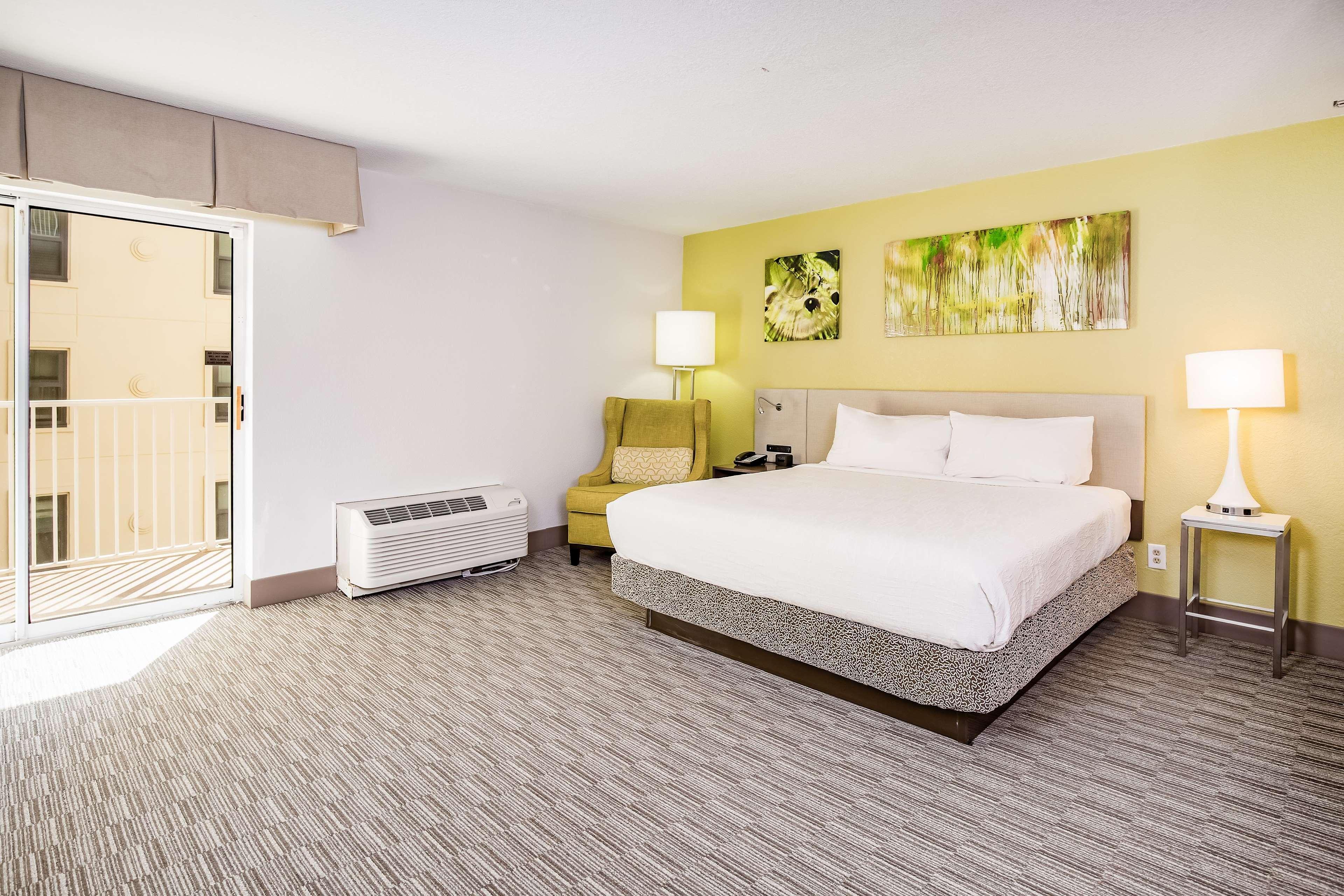 Hilton Garden Orange