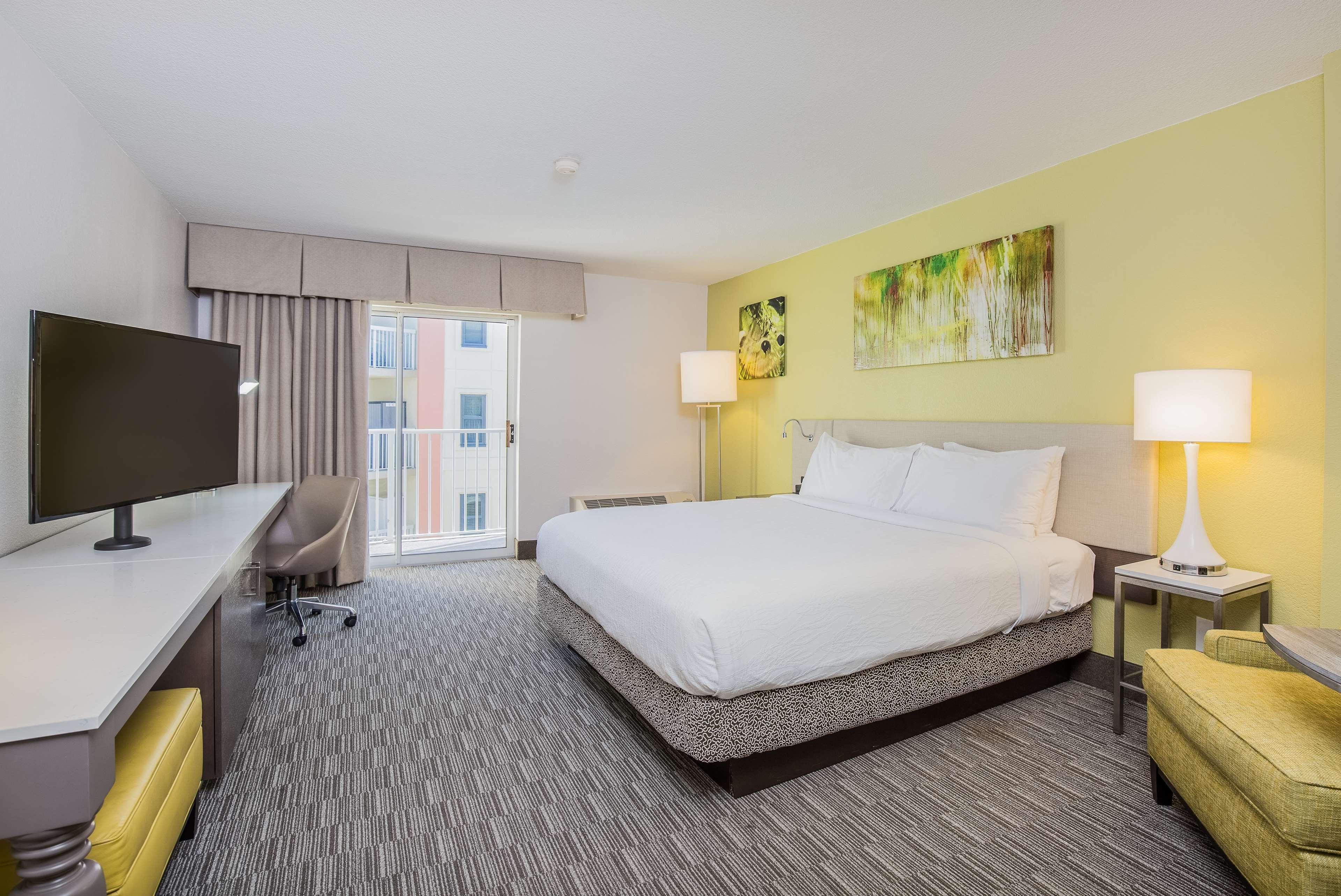 Hilton Garden Orange Hotel 3*
