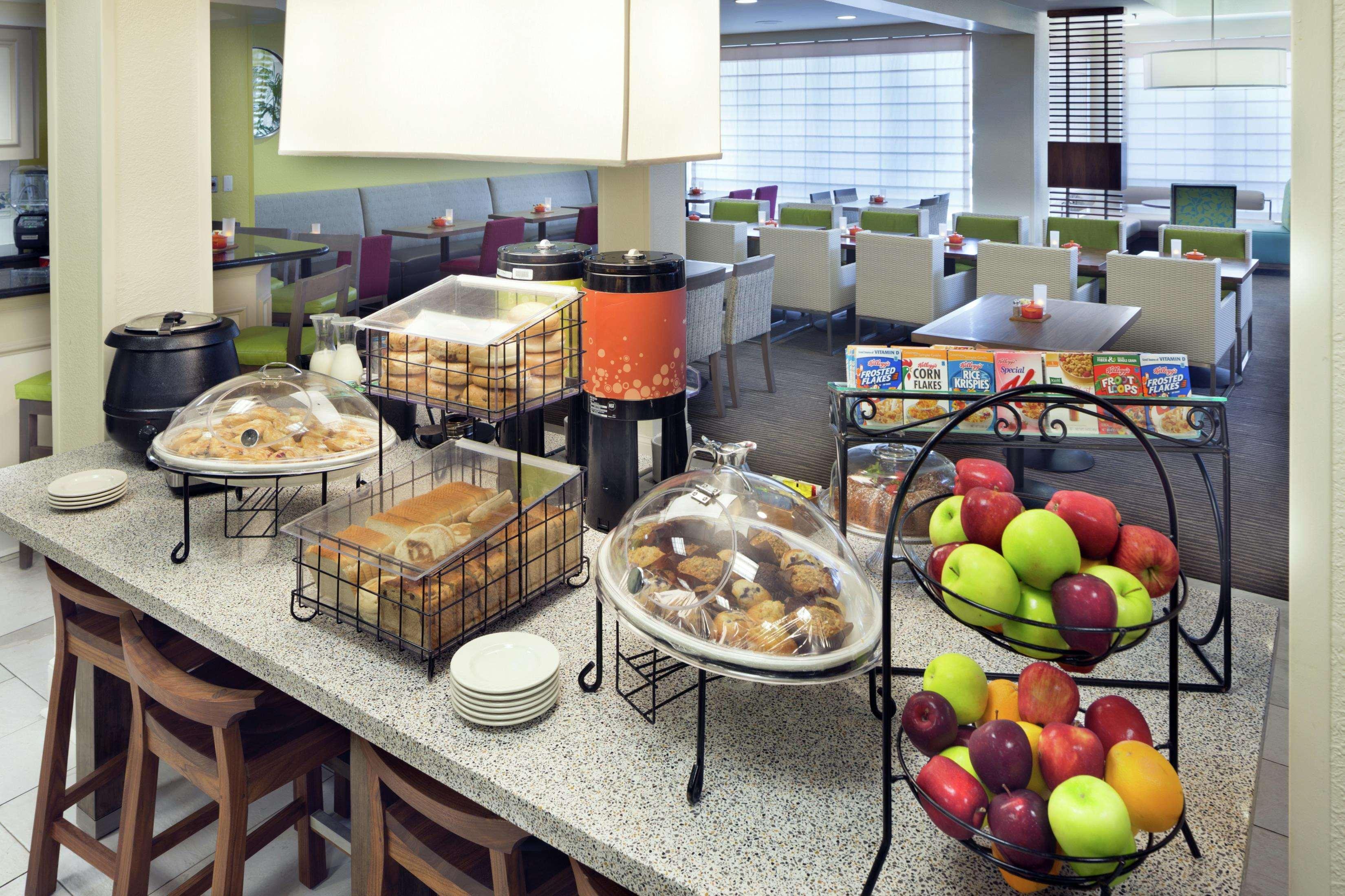 Hilton Garden Orange
